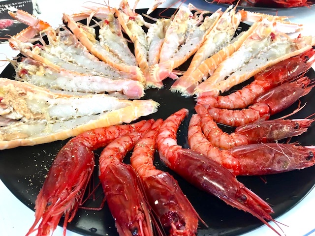 Raw seafood starter